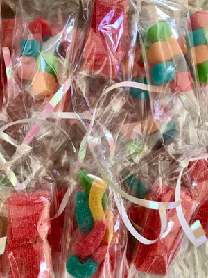 Open image in slideshow, 400 CANDY LEI

